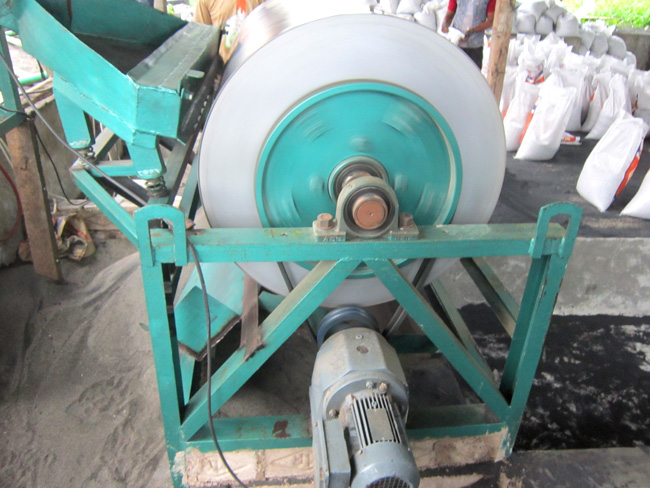 山西運(yùn)城磁選生產(chǎn)線——磁選機(jī) 山西運(yùn)城磁選生產(chǎn)線——磁選機(jī)