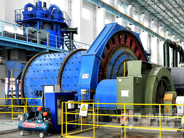 鉀長(zhǎng)石選礦球磨機(jī)