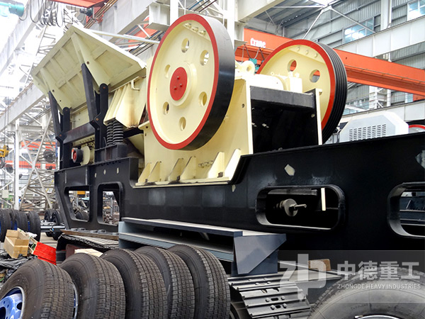 顎破移動(dòng)破碎機(jī) 顎破移動(dòng)破碎機(jī)