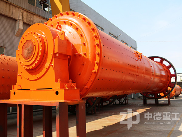 大型礦用球磨機(jī)展示