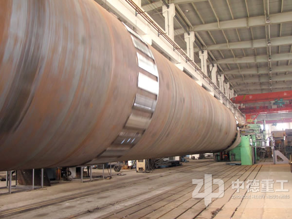 大型球磨機生產(chǎn)加工中心 大型球磨機生產(chǎn)加工中心