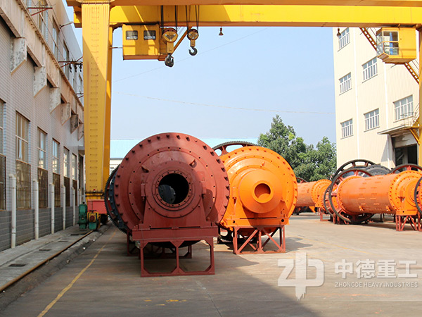 選購(gòu)節(jié)能球磨機(jī)就到中德重工 選購(gòu)節(jié)能球磨機(jī)就到中德重工