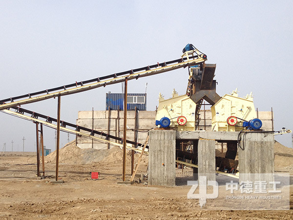 反擊式破碎機(jī)優(yōu)點(diǎn)多 反擊式破碎機(jī)優(yōu)點(diǎn)多