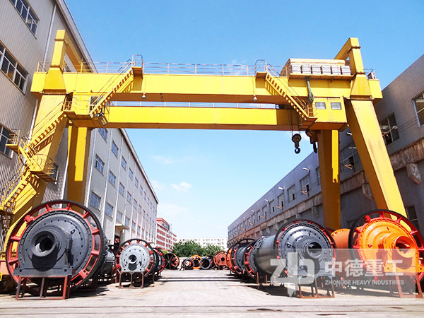 專業(yè)的廠家只干一件事——生產(chǎn)符合市場(chǎng)需求的專業(yè)球磨機(jī)設(shè)備