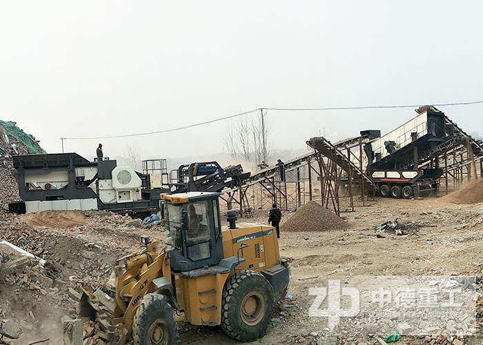 只要方寸之地，我就能為你支撐一片天--移動式破碎機