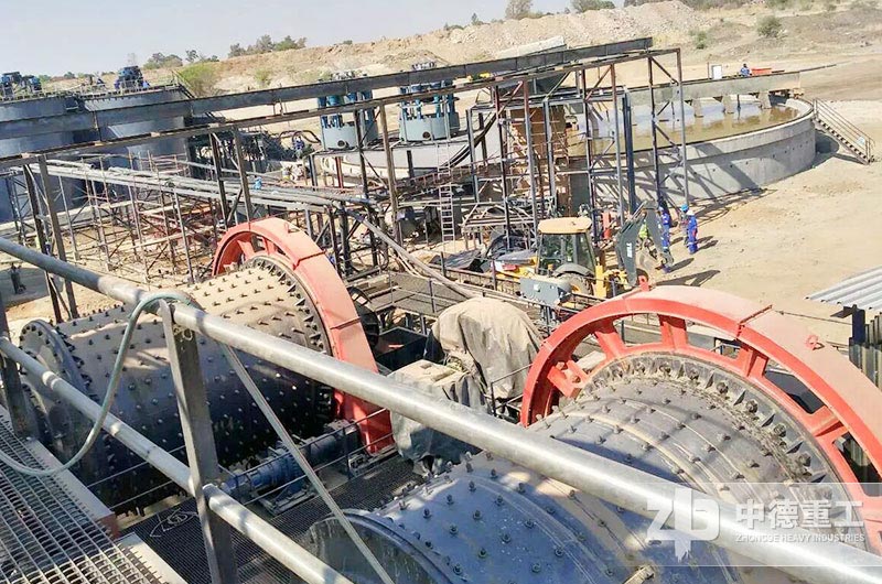 多臺(tái)球磨機(jī)生產(chǎn)現(xiàn)場(chǎng) 多臺(tái)球磨機(jī)生產(chǎn)現(xiàn)場(chǎng)